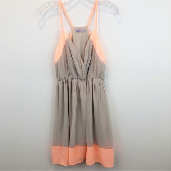 LULU'S RAISE THE STAKES PEACH AND BEIGE DRESS Size Small - Picture 4 of 6